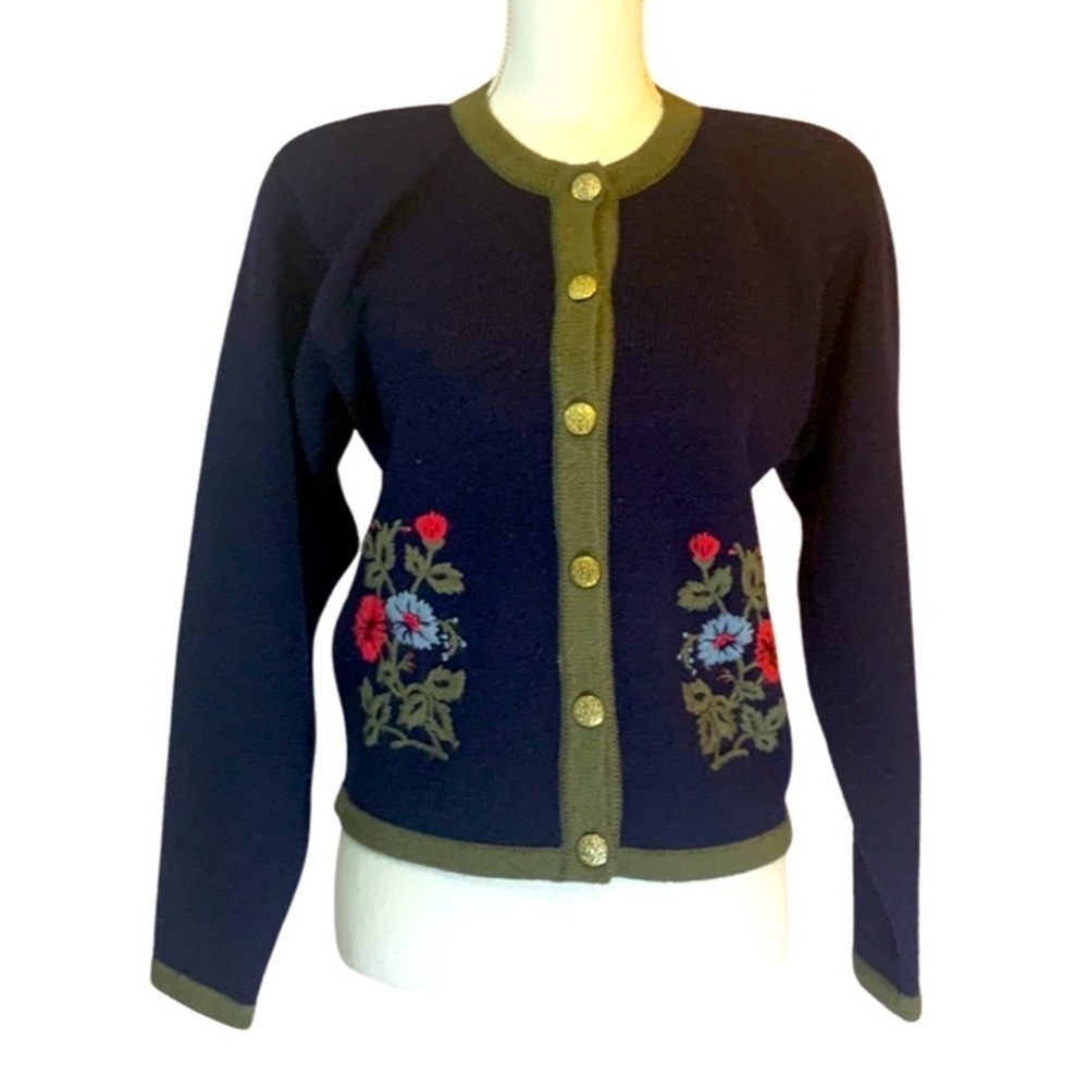 Vintage The Eagle's Eye Worsted Wool Floral Embroidered Cardigan Cottagecore